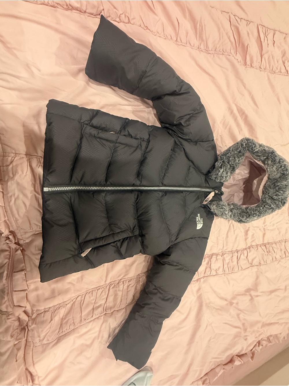 The North Face Toddler Light Pink Puffer Vest - Picture 1 of 9